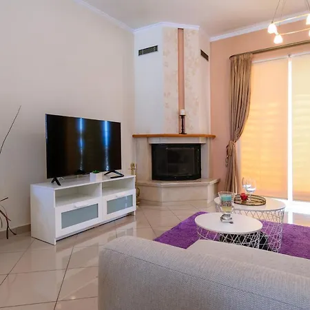 Central Penthouse In Quiet Neighborhood Near Sandy Beach Chania  Exterior photo